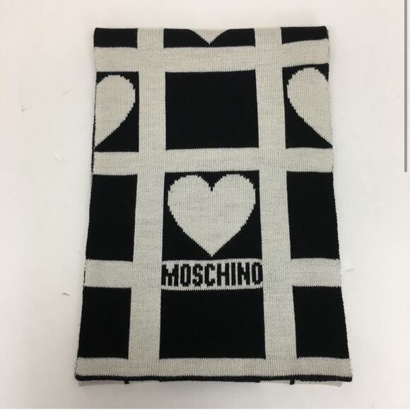 Moschino Spell Out Heart Wool Blend Scarf - Picture 3 of 6
